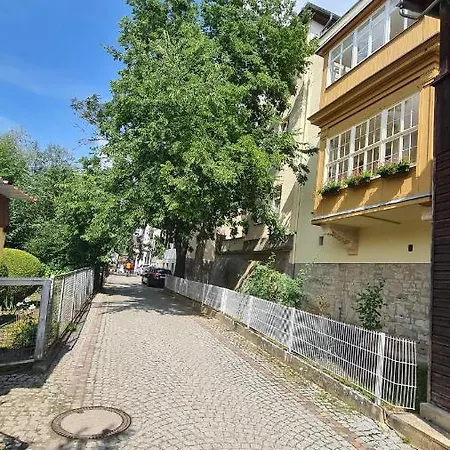 Apartment Saalemaus